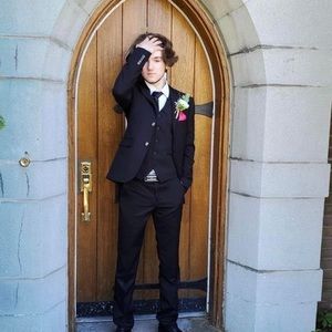 Meet your Posher, Brandon